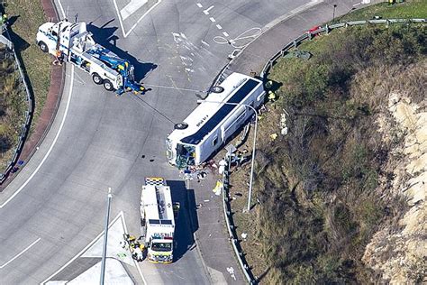 bus crash in nsw